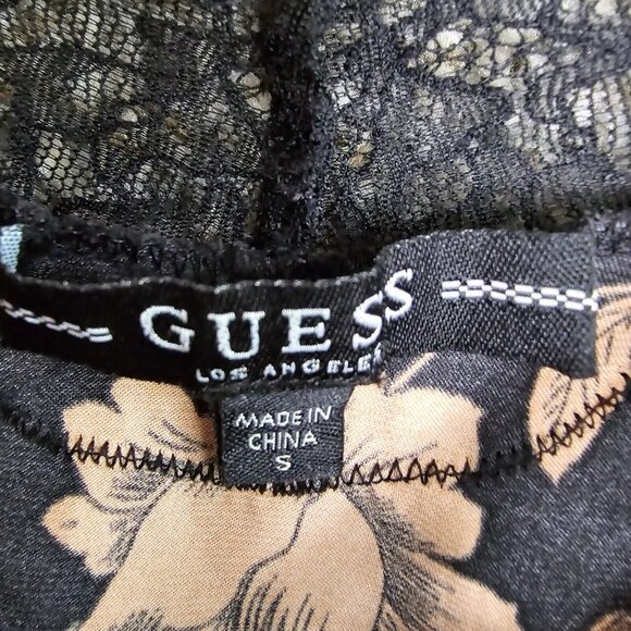Guess Top Womens Small Black Floral Print Blouse Cold Shoulder Lace Trim Ladies‎ - Picture 7 of 8